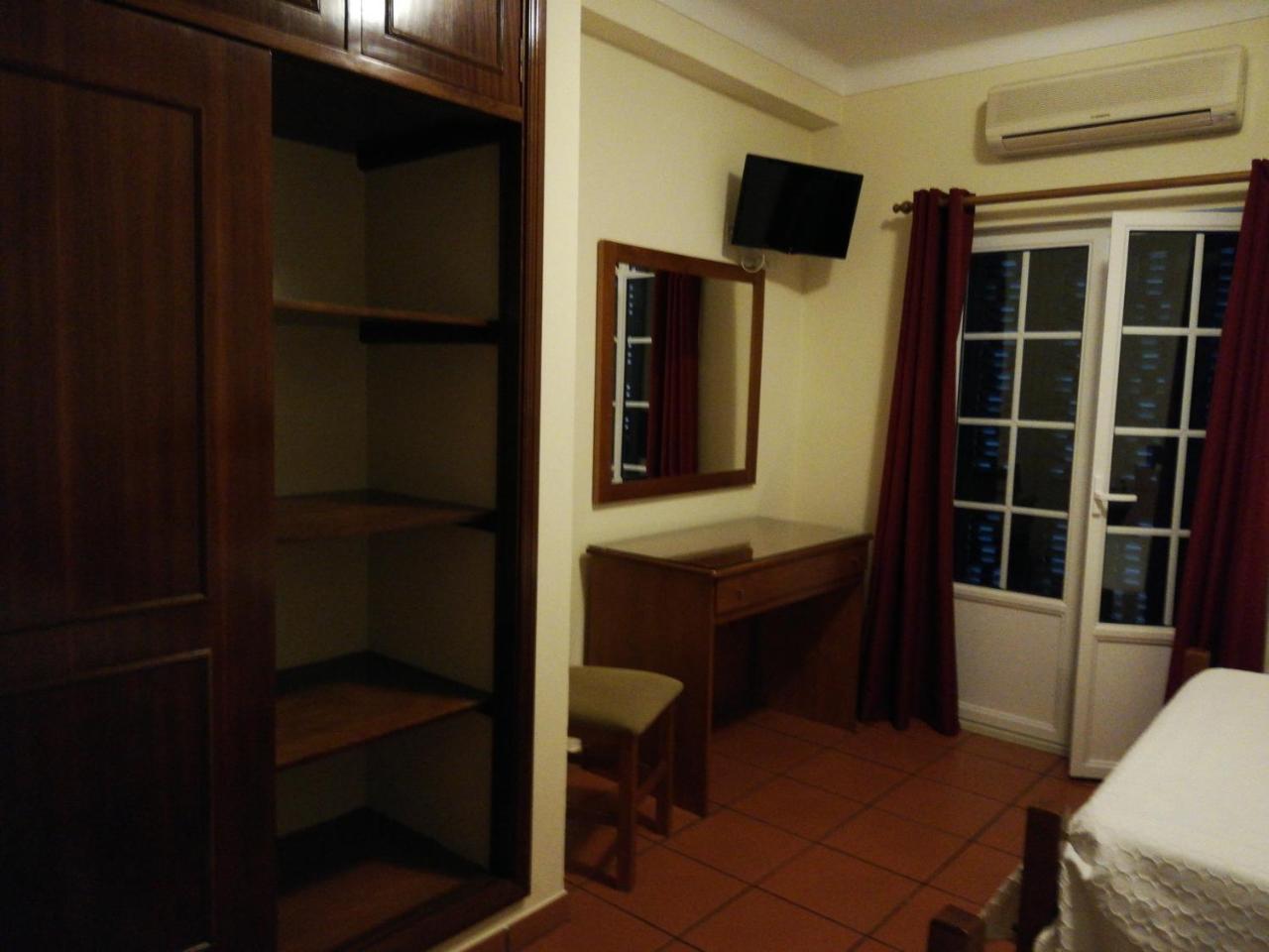 מלון אודמירה Residencial Idalio מראה חיצוני תמונה